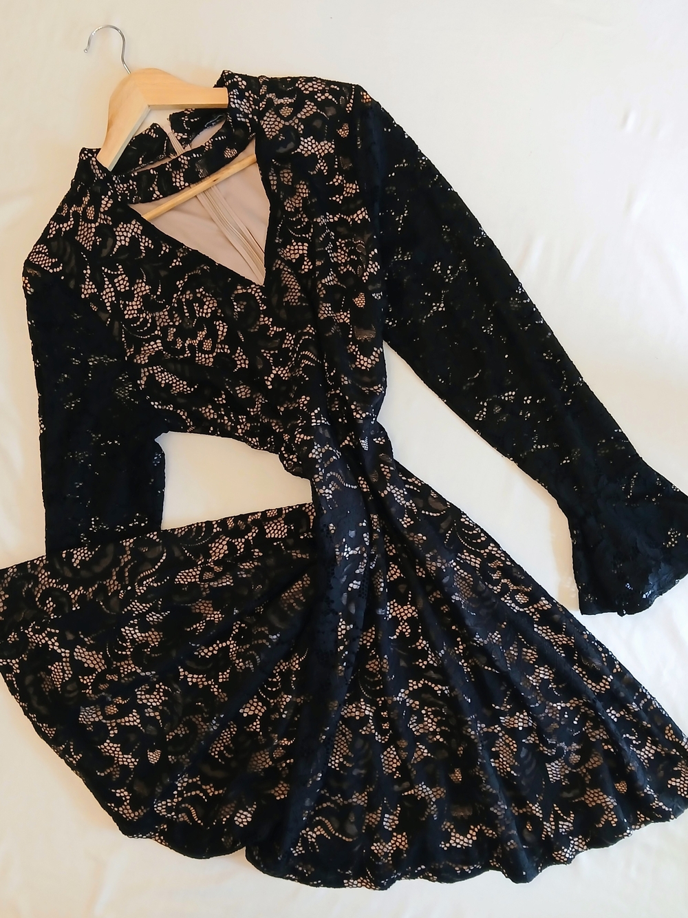 Ivanka Trump Black Lace Fit & Flare Bell Sleeve Dress Size 16